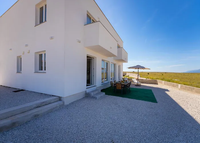 Villa San